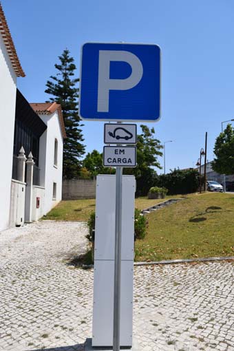 posto carregamento veiculos eletricos